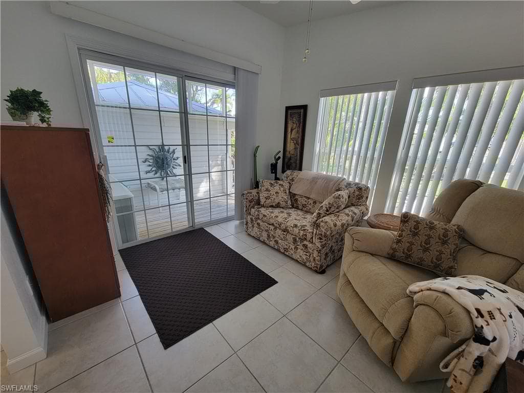5769 Brightwood Dr., Fort Myers, FL 33905-20