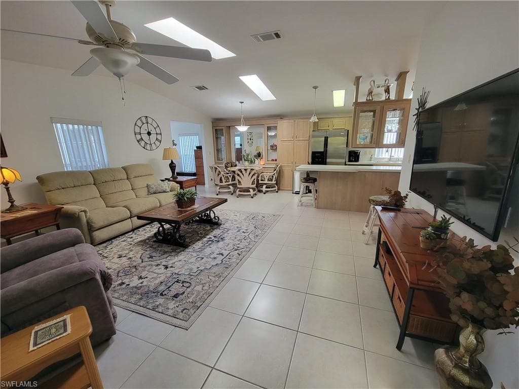 5769 Brightwood Dr., Fort Myers, FL 33905-24