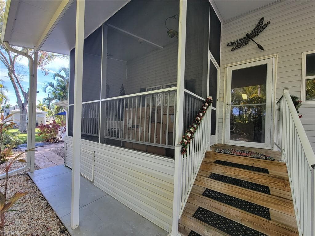 5769 Brightwood Dr., Fort Myers, FL 33905-4