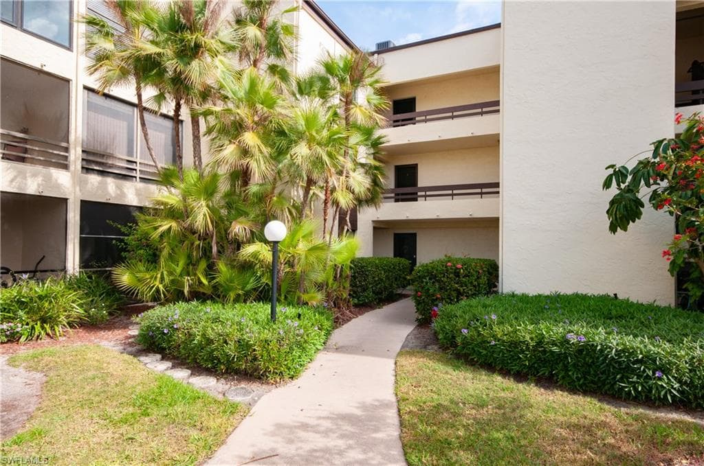 3625 Boca Ciega Dr 108, Naples, FL 34112-21