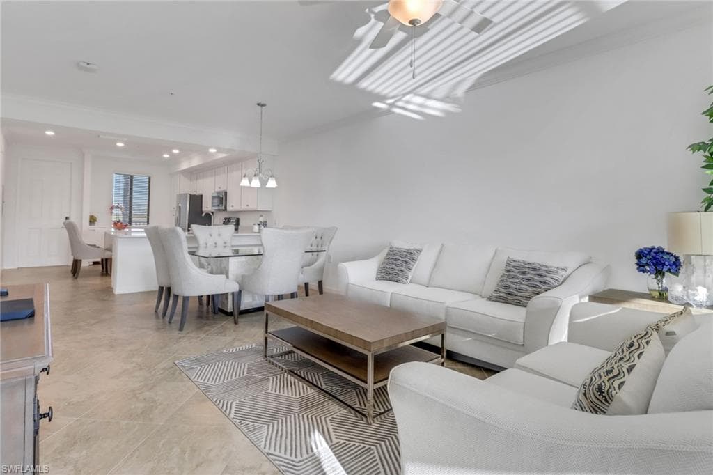 9590 Trevi Ct 5334, Naples, FL 34113-13