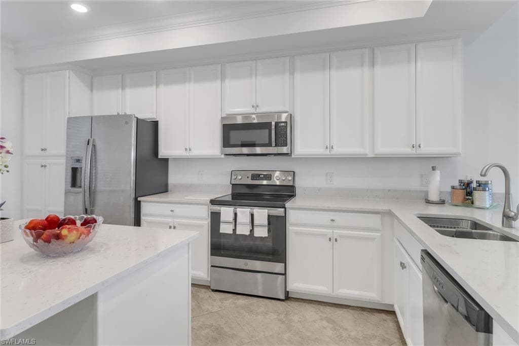 9590 Trevi Ct 5334, Naples, FL 34113-5
