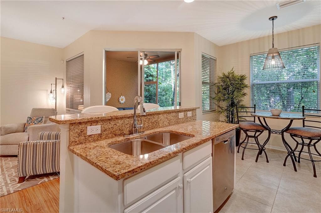 28125 Canasta Ct 2213, Bonita Springs, FL 34135-8