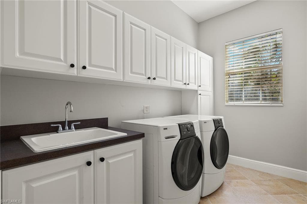 9074 Cascada Way 202, Naples, FL 34114-17
