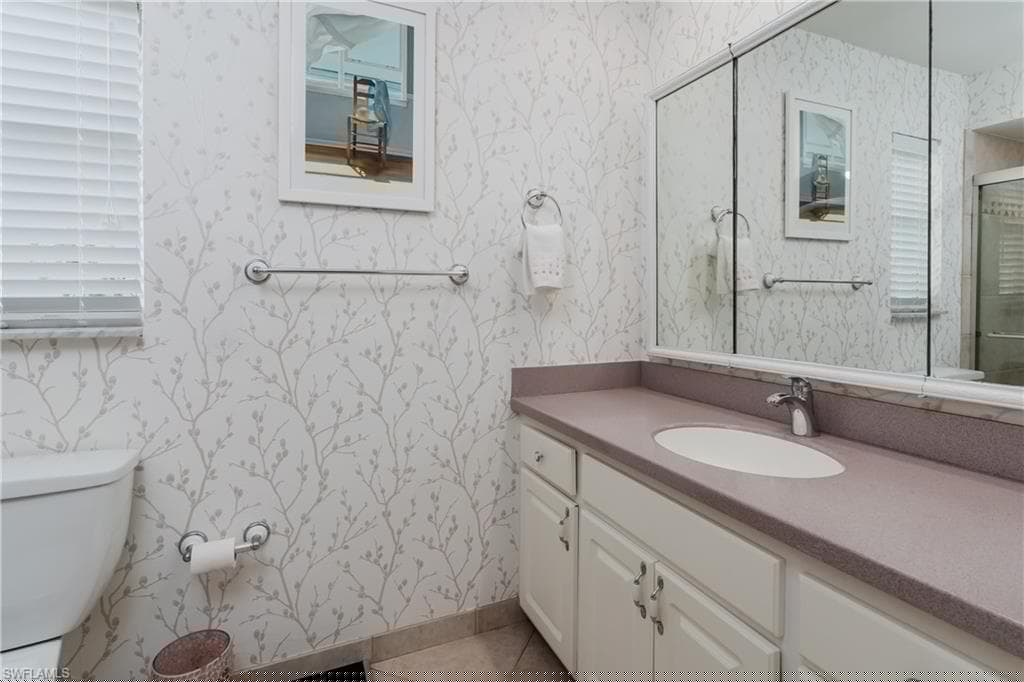 1064 Fieldstone Dr, Marco Island, FL 34145-22