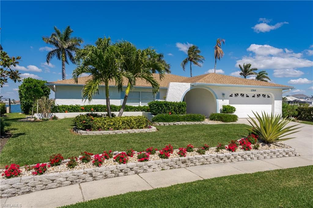 1064 Fieldstone Dr, Marco Island, FL 34145-43