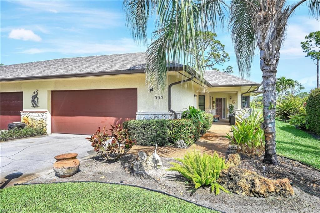 535 Augusta Blvd 4, Naples, FL 34113-2