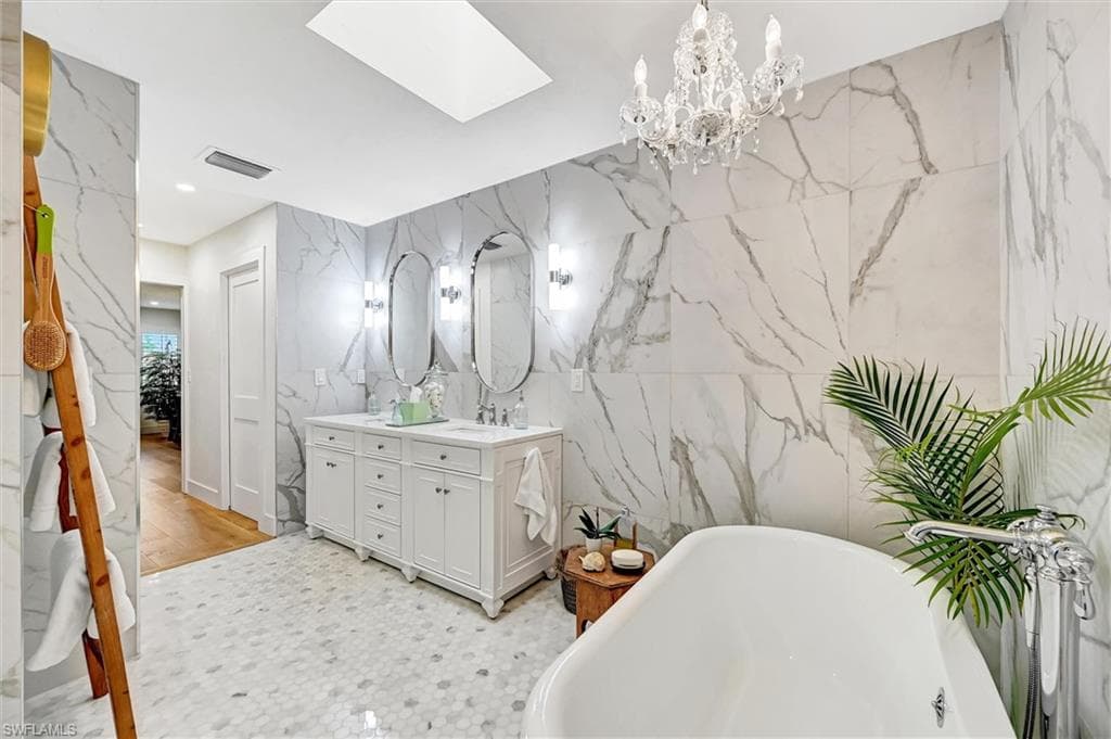 535 Augusta Blvd 4, Naples, FL 34113-34