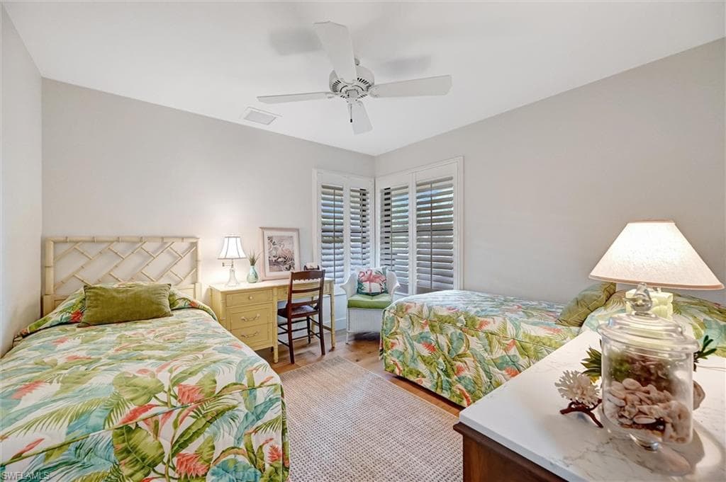 535 Augusta Blvd 4, Naples, FL 34113-39