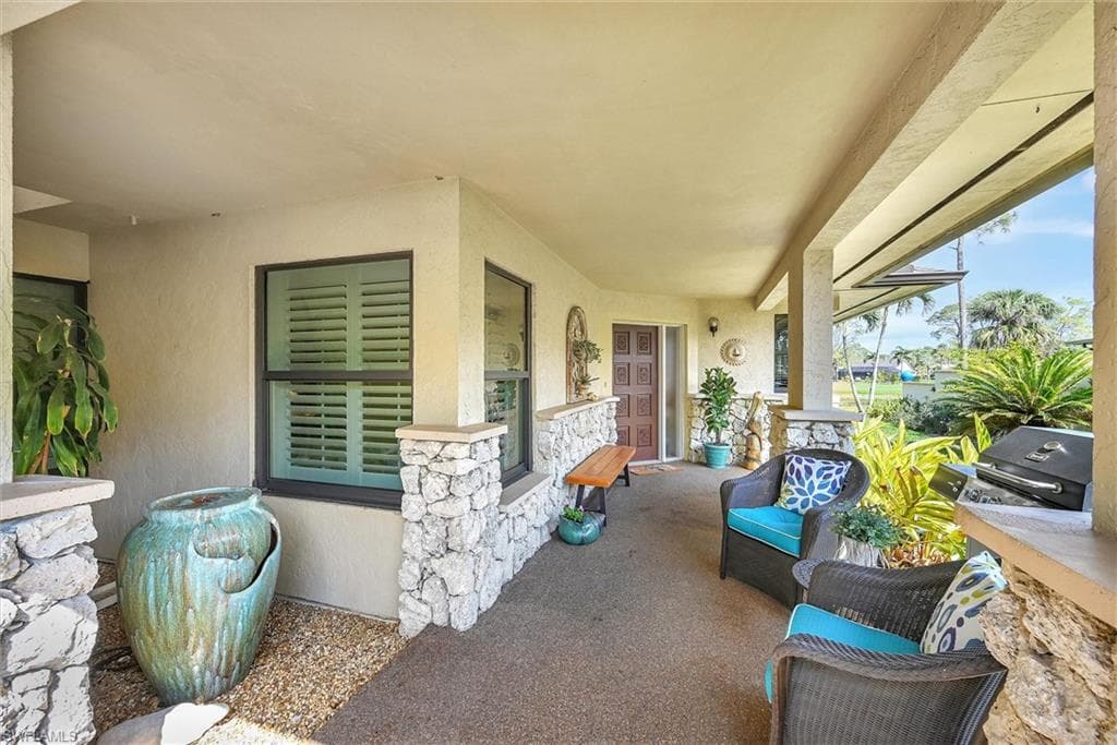 535 Augusta Blvd 4, Naples, FL 34113-7