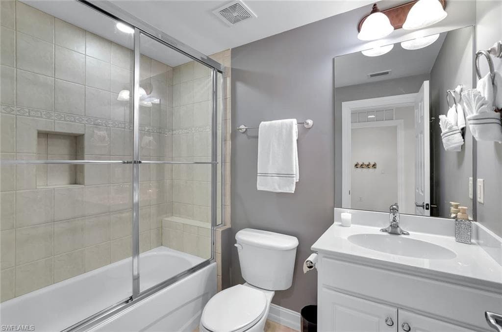 9113 Michael Cir 7, Naples, FL 34113-21