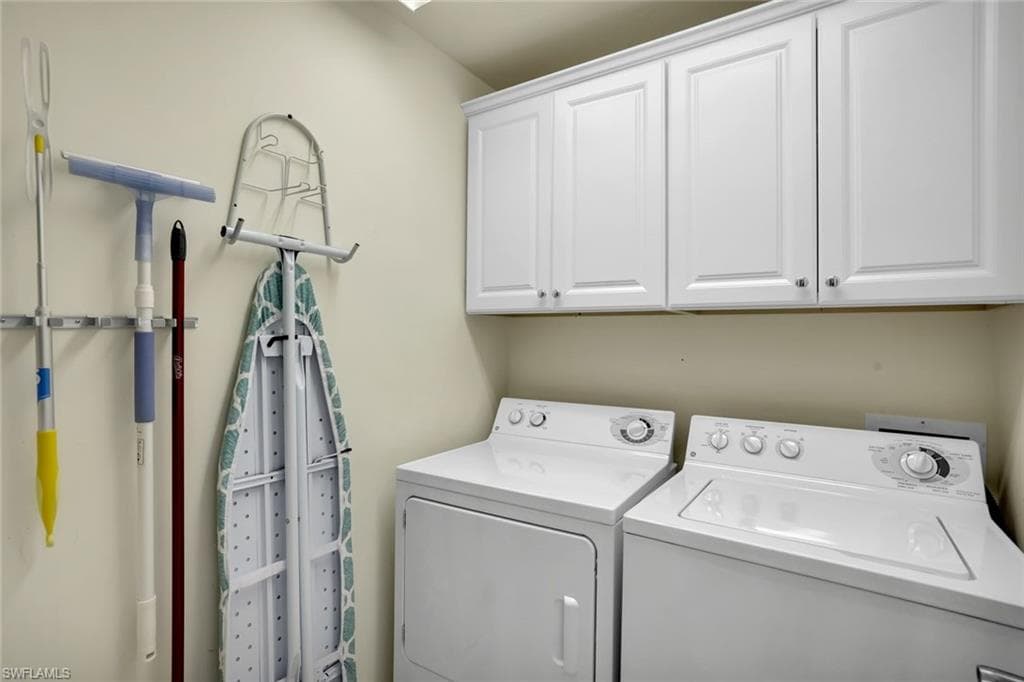 9113 Michael Cir 7, Naples, FL 34113-22