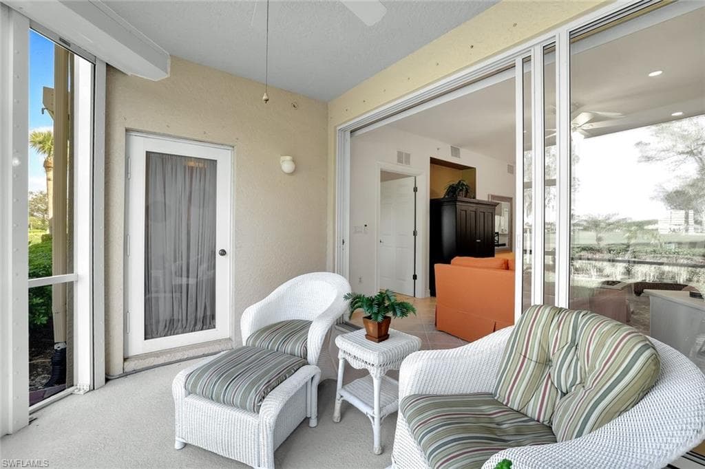 9113 Michael Cir 7, Naples, FL 34113-26