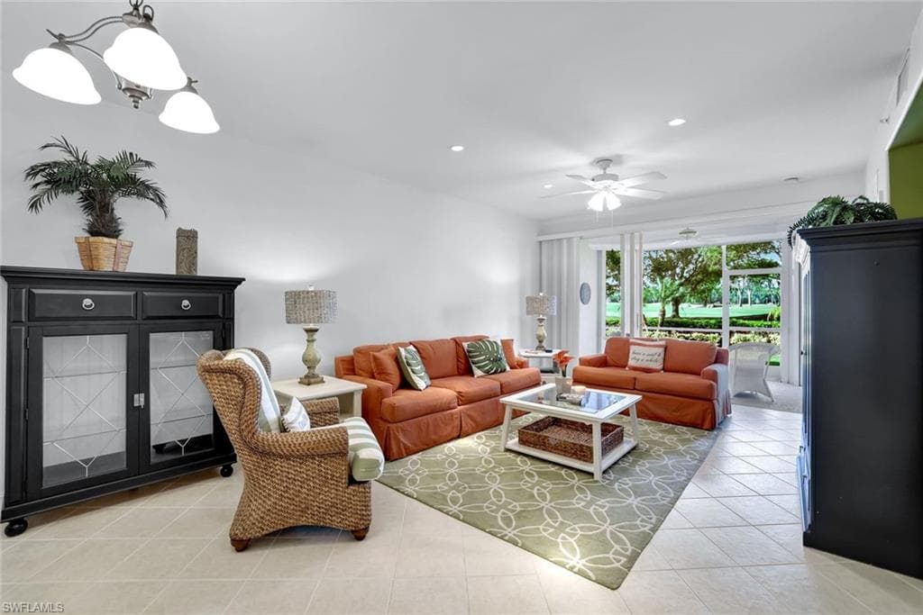 9113 Michael Cir 7, Naples, FL 34113-7