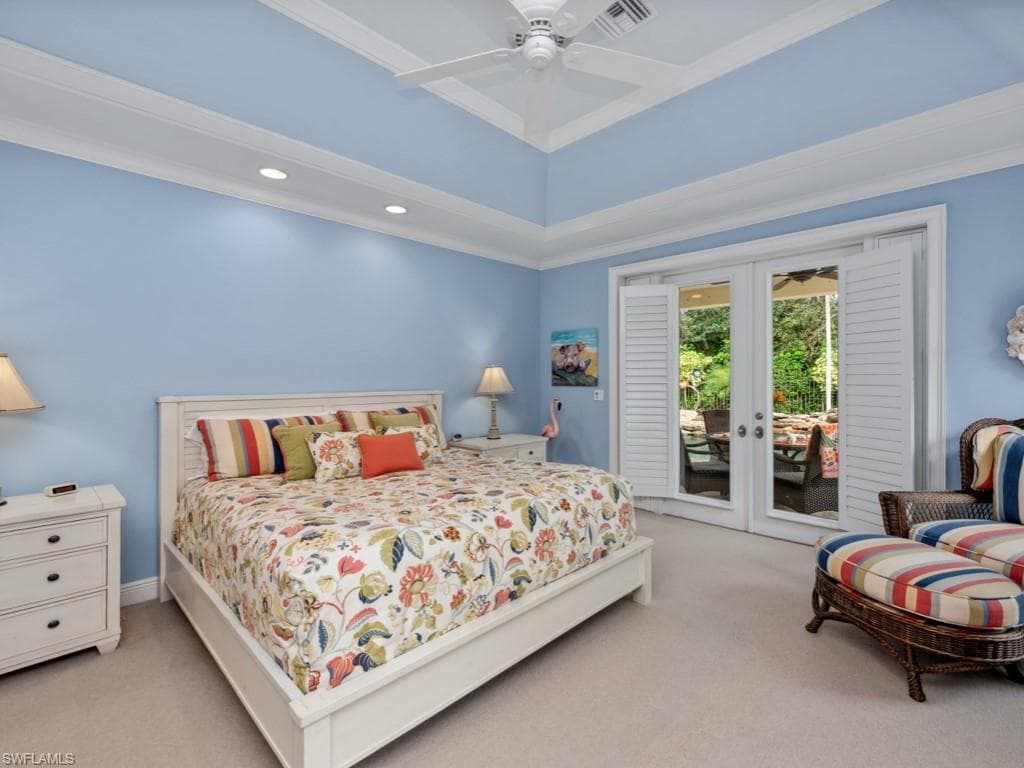 762 Lynnmore Ln E, Naples, FL 34108-14