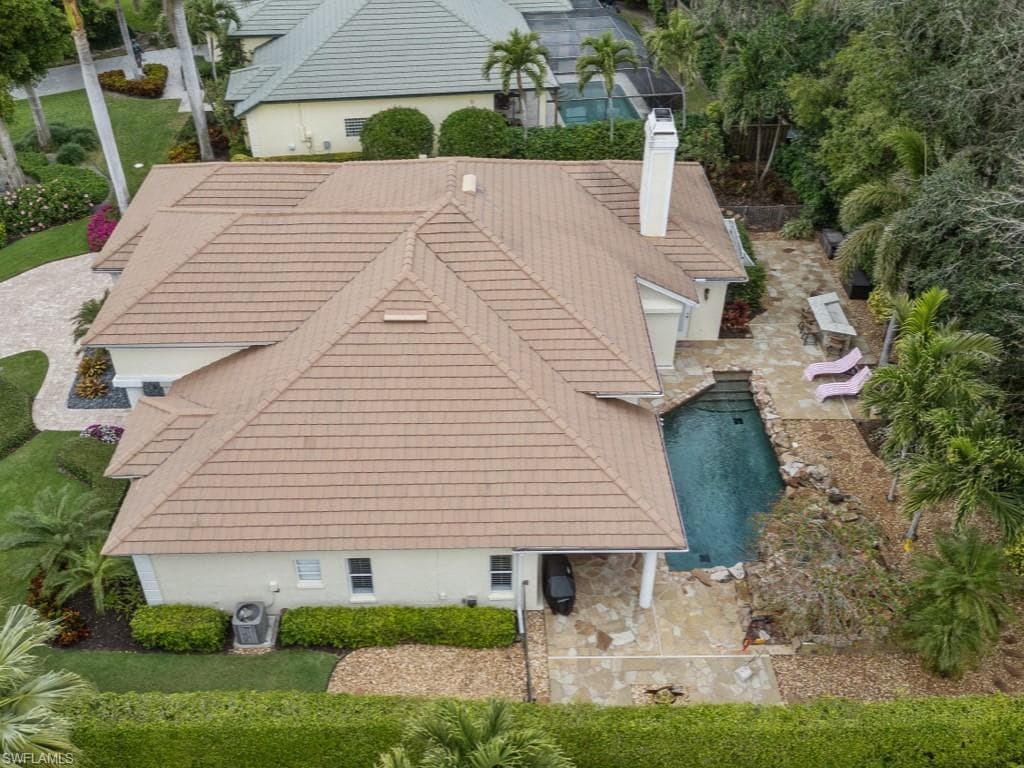 762 Lynnmore Ln E, Naples, FL 34108-40