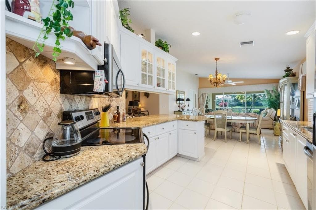 3142 Andorra Ct, Naples, FL 34109-13
