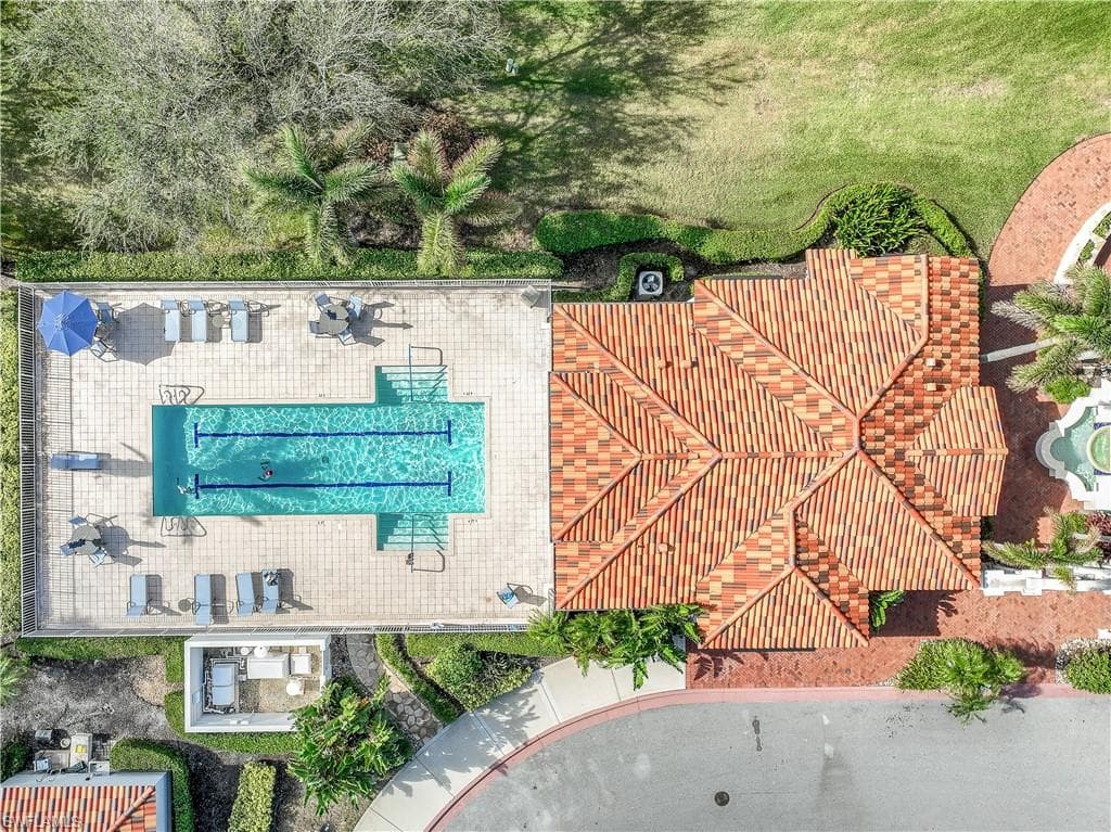 3142 Andorra Ct, Naples, FL 34109-32