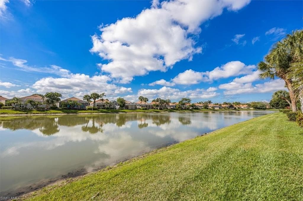 3142 Andorra Ct, Naples, FL 34109-4