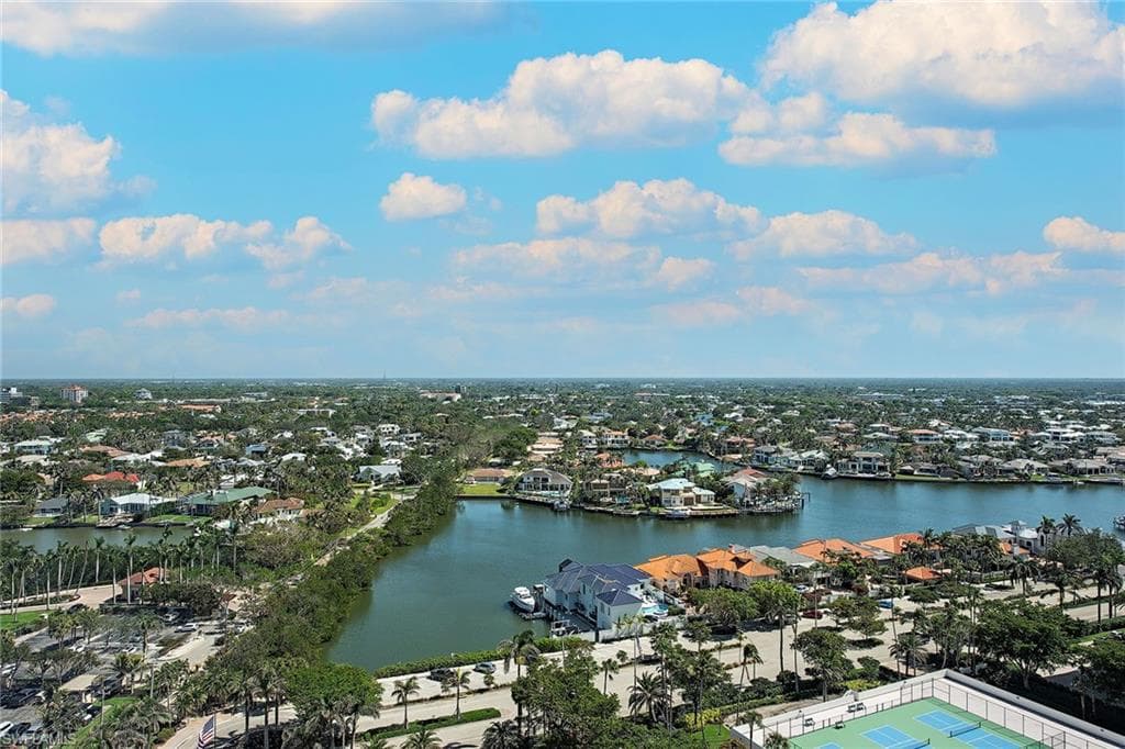 4951 Gulf Shore Blvd N 1801, Naples, FL 34103-4