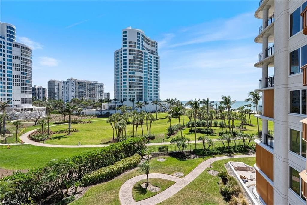 4251 Gulf Shore Blvd N 5b, Naples, FL 34103-2