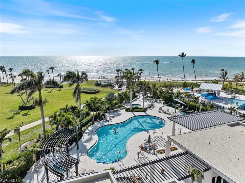 4251 Gulf Shore Blvd N 5b, Naples, FL 34103-39