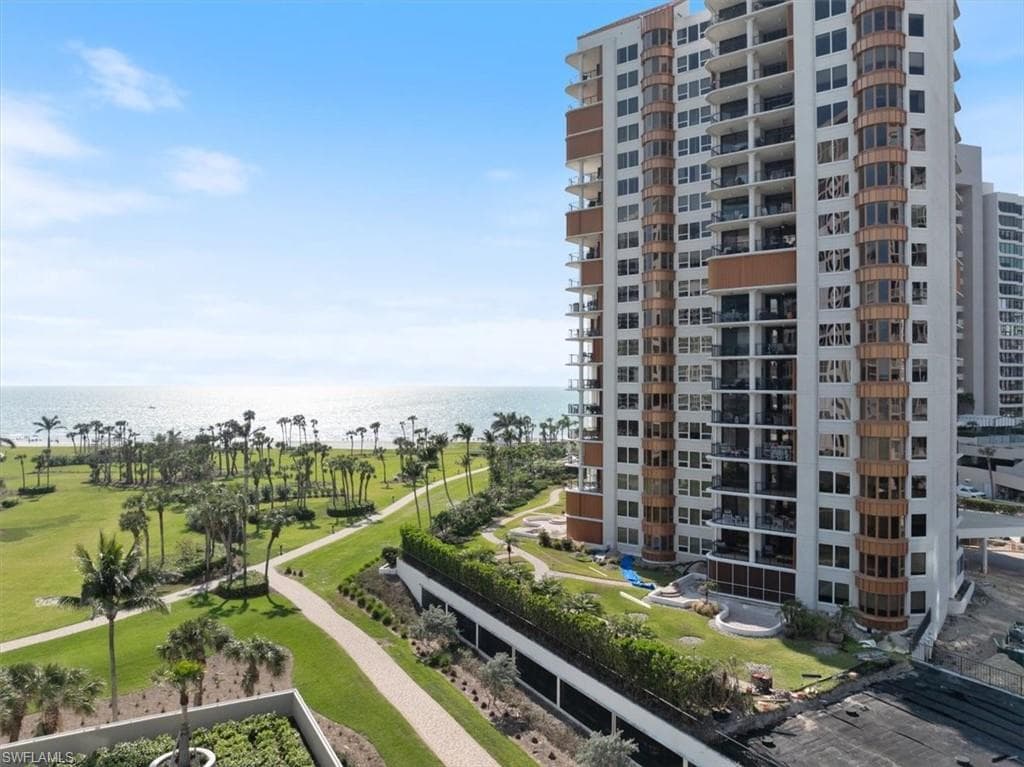 4251 Gulf Shore Blvd N 5b, Naples, FL 34103-41