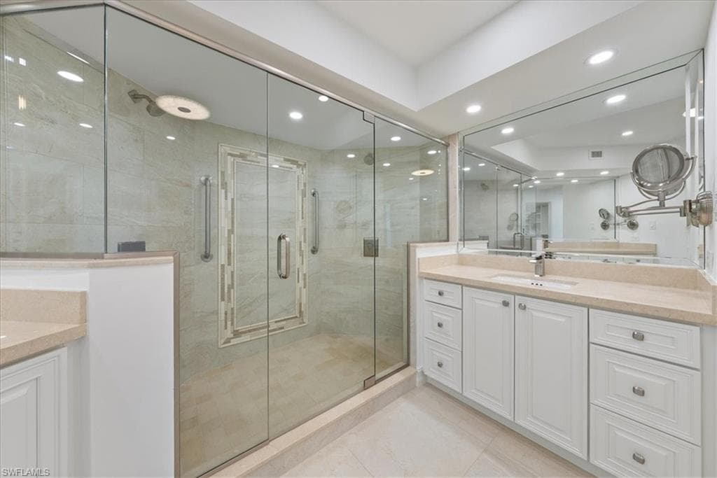 4251 Gulf Shore Blvd N 5b, Naples, FL 34103-7