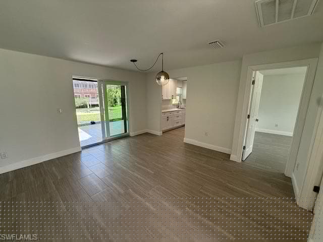 27261 J C Ln, Bonita Springs, FL 34135-17