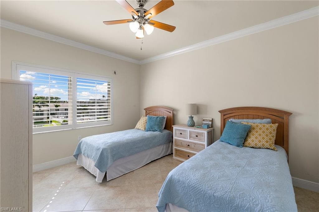 907 Panama Ct 303, Marco Island, FL 34145-20
