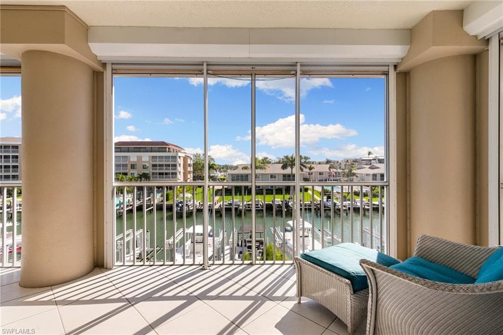 907 Panama Ct 303, Marco Island, FL 34145-24