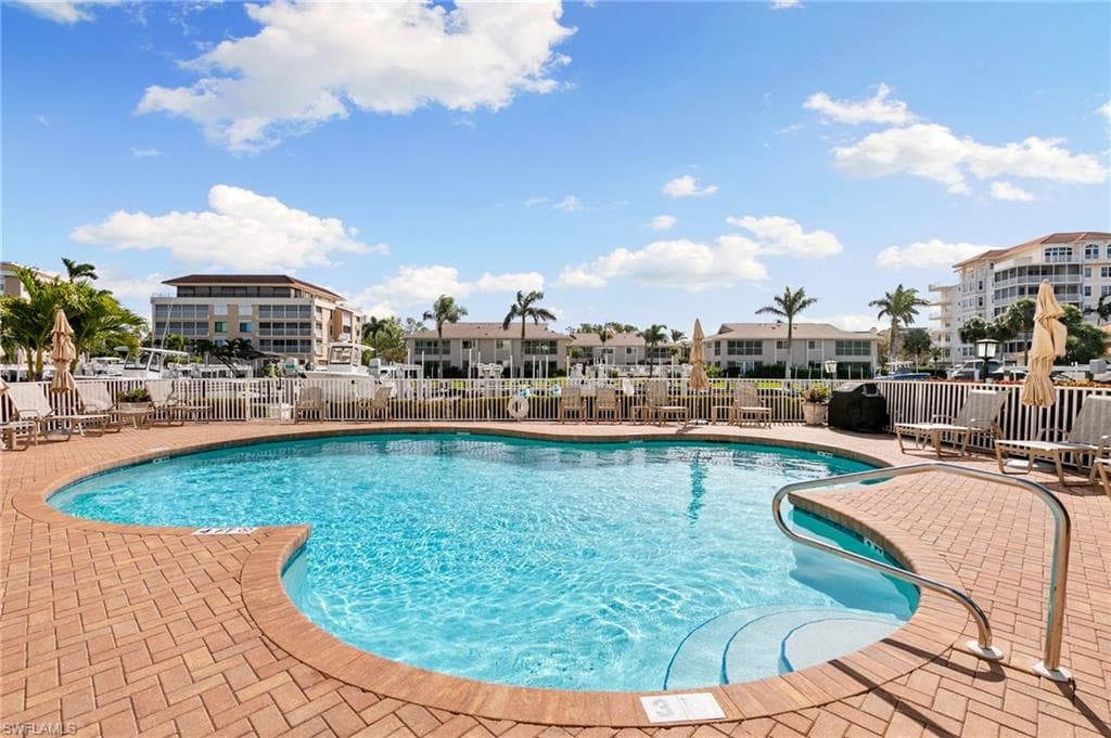 907 Panama Ct 303, Marco Island, FL 34145-29