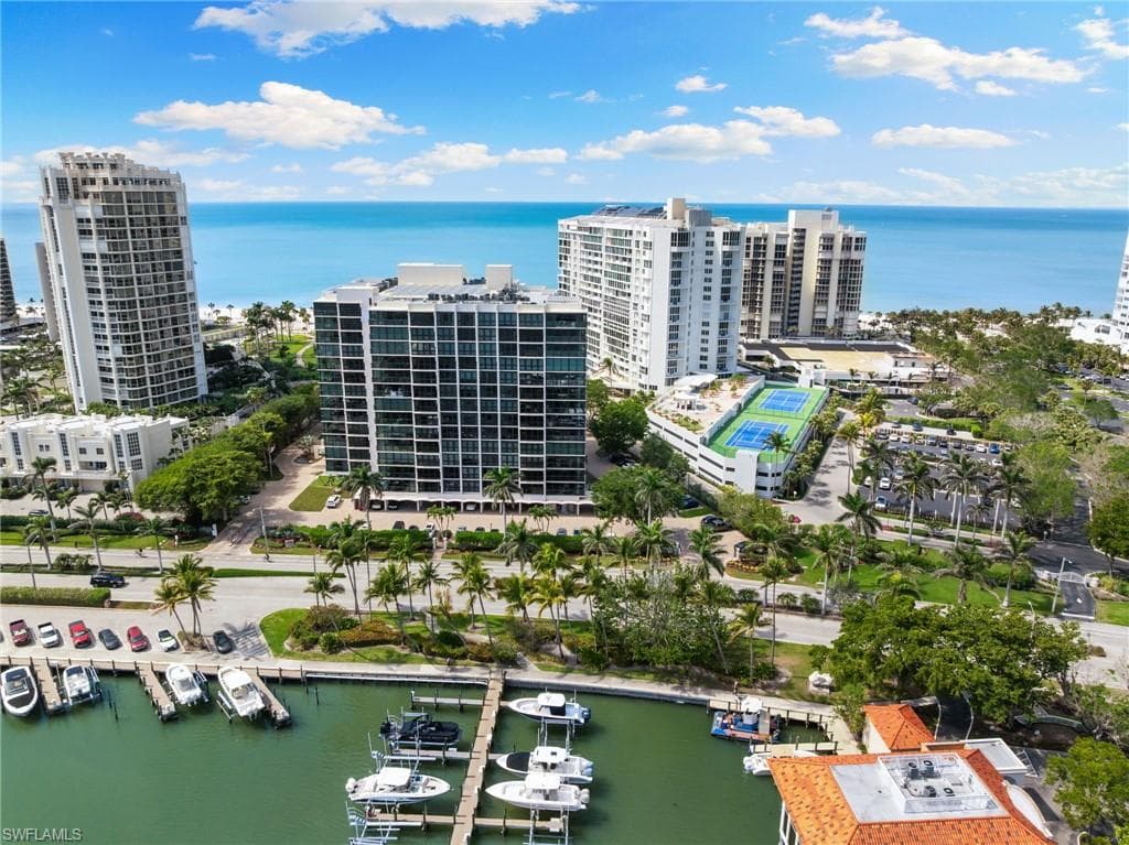 4031 Gulf Shore Blvd N 7d, Naples, FL 34103-41