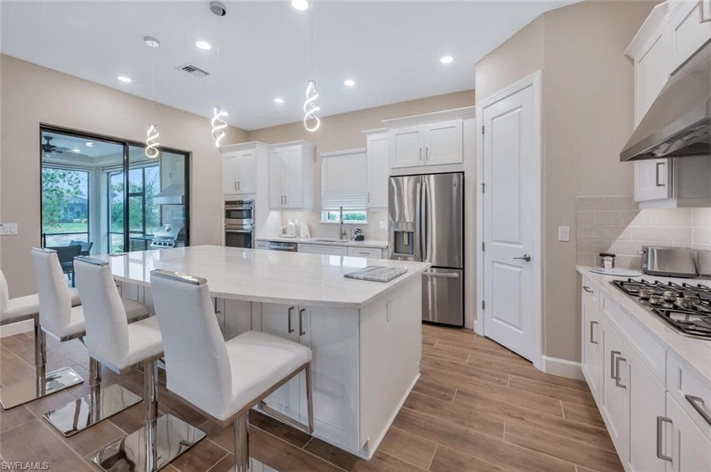 8448 Rosa Ct, Naples, FL 34114-12