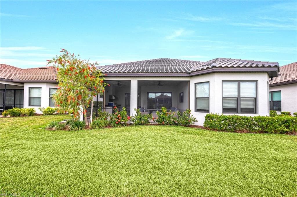 8448 Rosa Ct, Naples, FL 34114-32
