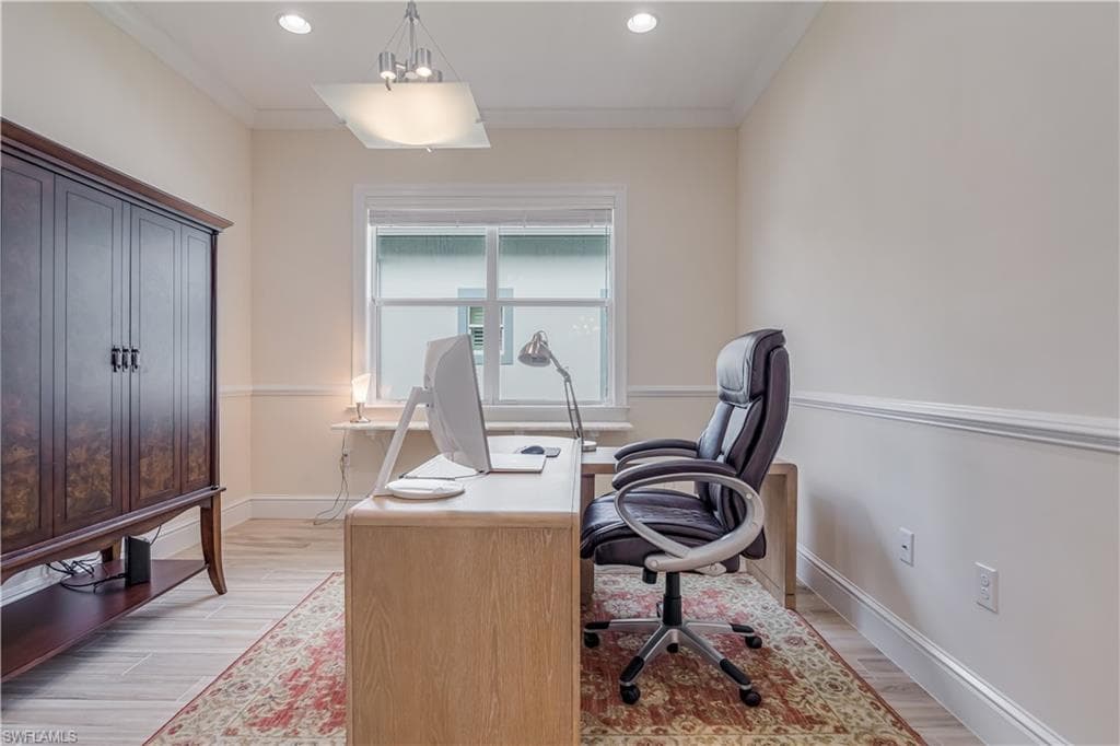 6424 Pembroke Way, Naples, FL 34113-19