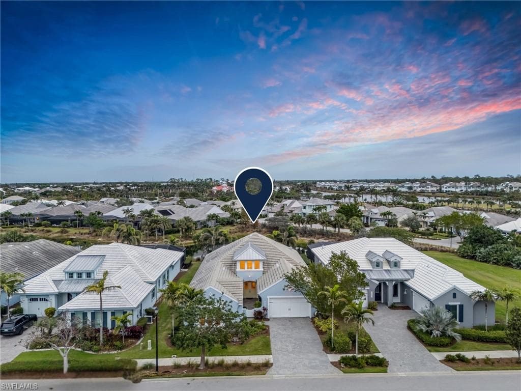 6424 Pembroke Way, Naples, FL 34113-27