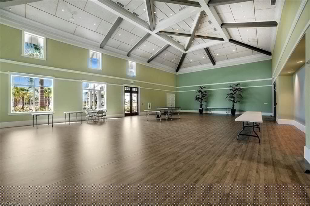 6424 Pembroke Way, Naples, FL 34113-36