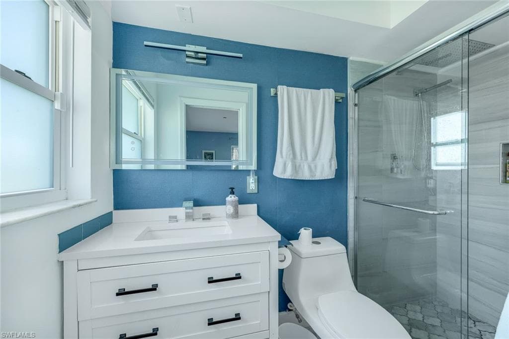 3114 18th Ave, Cape Coral, FL 33904-16