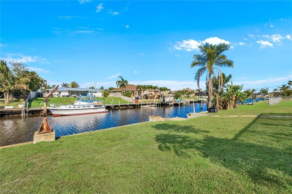 3114 18th Ave, Cape Coral, FL 33904-24