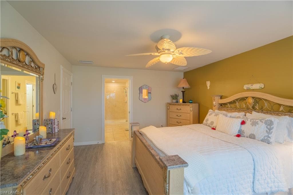8696 Genova Ct, Naples, FL 34114-12