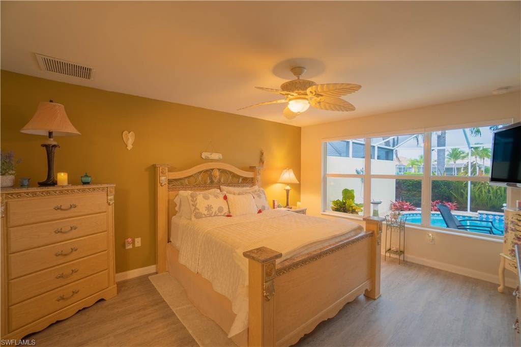 8696 Genova Ct, Naples, FL 34114-13