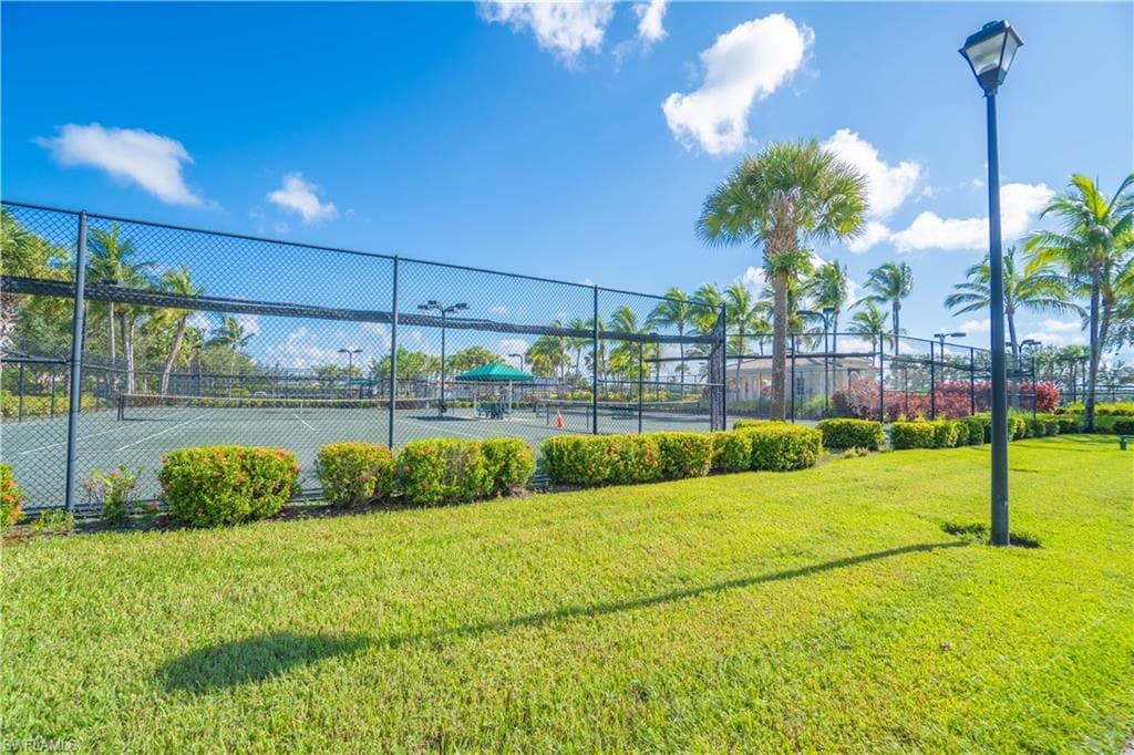 8696 Genova Ct, Naples, FL 34114-42