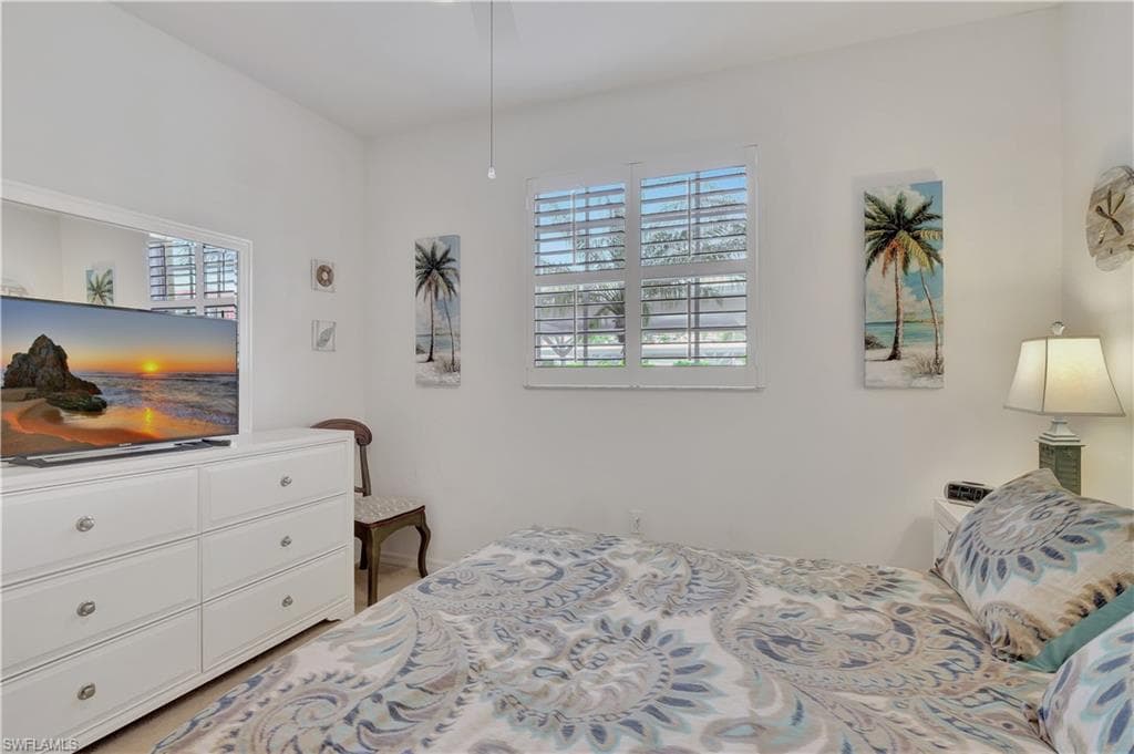 6816 Sterling Greens Pl 1101, Naples, FL 34104-25