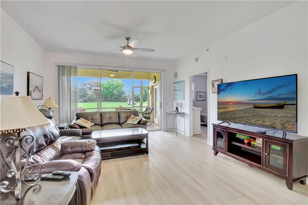 6816 Sterling Greens Pl 1101, Naples, FL 34104-6