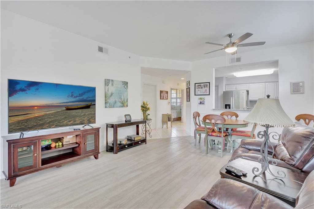 6816 Sterling Greens Pl 1101, Naples, FL 34104-8