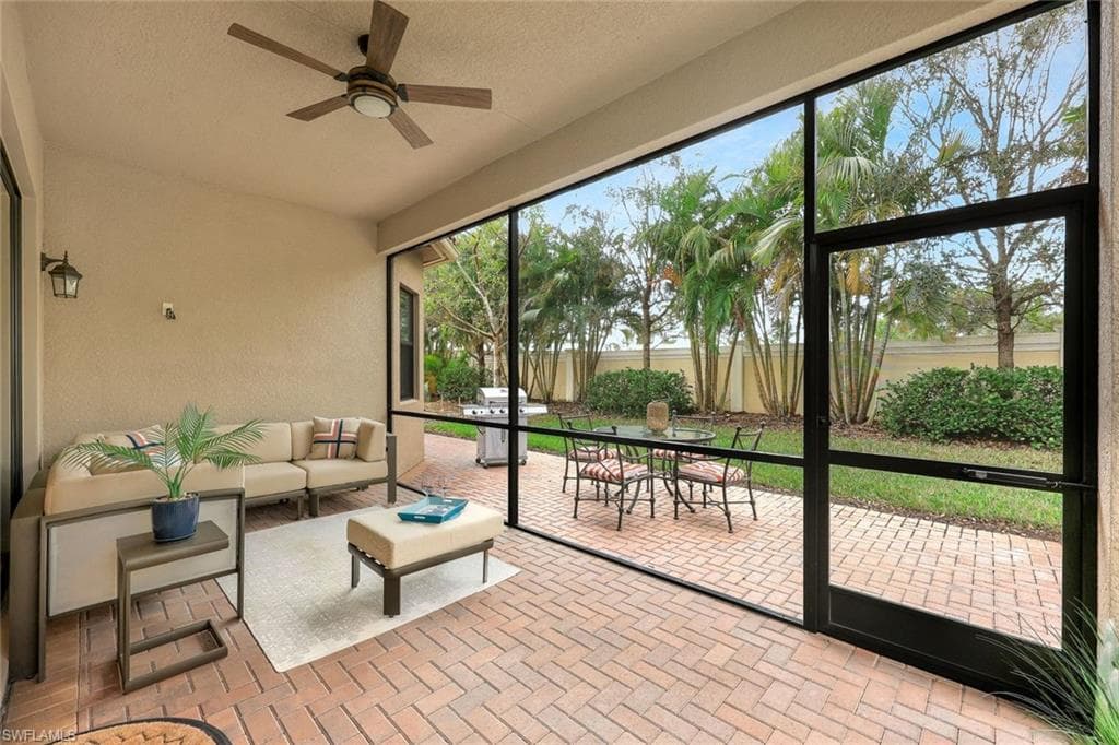 13536 Mandarin Cir, Naples, FL 34109-19