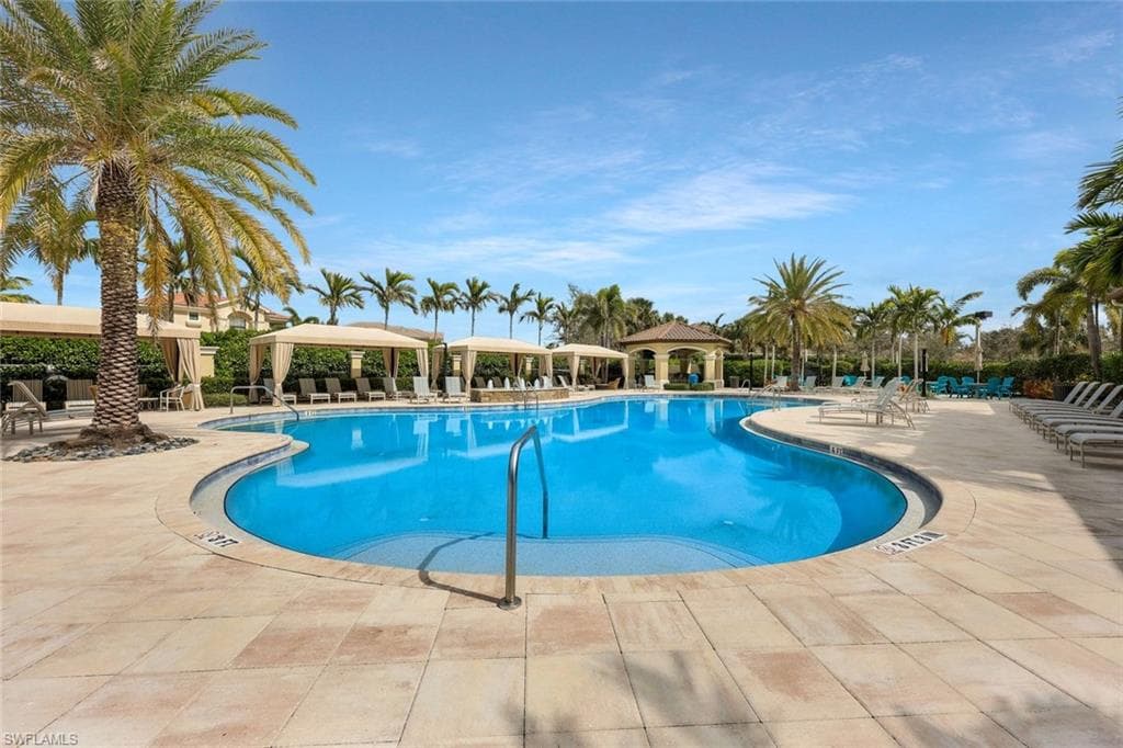 13536 Mandarin Cir, Naples, FL 34109-21