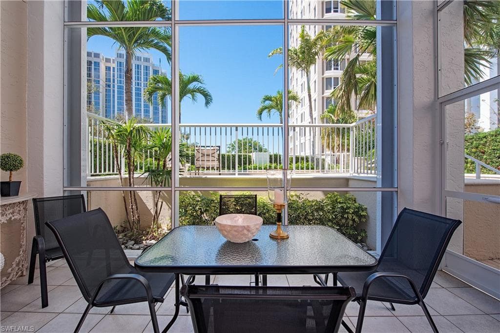 7041 Pelican Bay Blvd V1, Naples, FL 34108-6