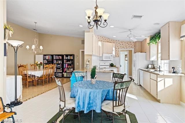 3144 Andorra Ct, Naples, FL 34109-10